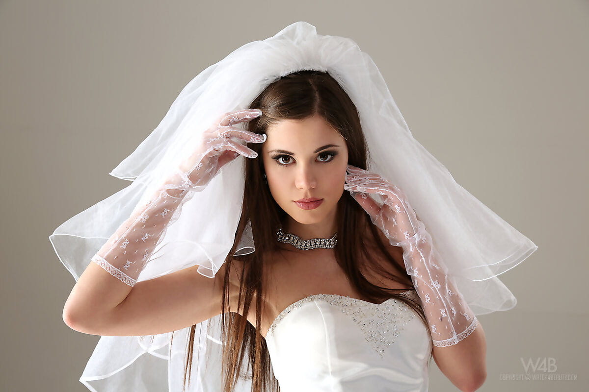 Glamour model Little Caprice strips off her wedding dress page 1