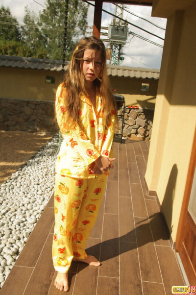 Emily 18 steps out on the deck in her yellow pajamas and her body is super cute - part 697